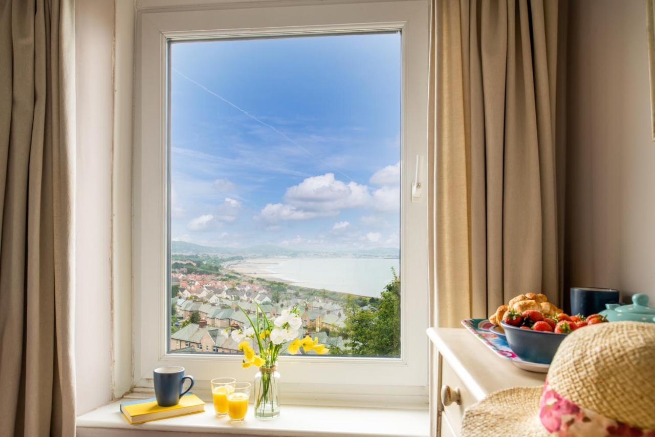 Windy Ridge Terrace With Beautiful Sea Views, North Wales Coast Vila Old Colwyn Exterior foto
